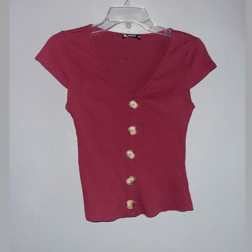 Women’s shirt